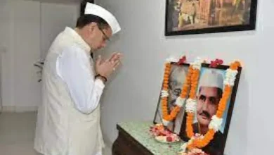 Photo of महात्मा गांधी की 153वीं जयंती पर, पुष्कर सिंह धामी ने  श्रद्धा सुमन अर्पित कर श्रद्धांजलि दी
