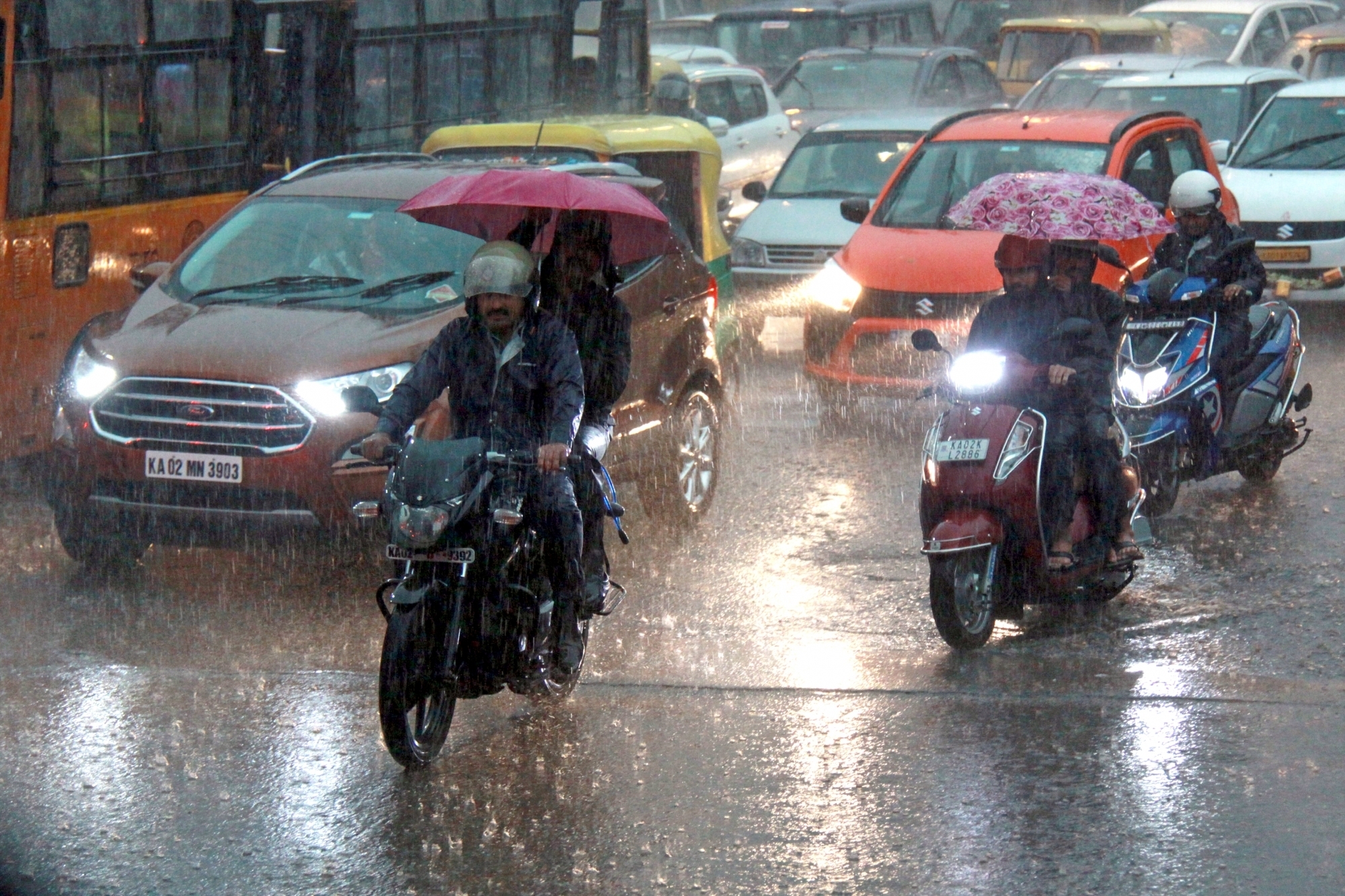 Conditions favourable for monsoon’s further advance, very heavy rainfall in east, NW India soon: IMD Conditions favourable for monsoon’s further advance, very heavy rainfall in east, NW India soon: IMD