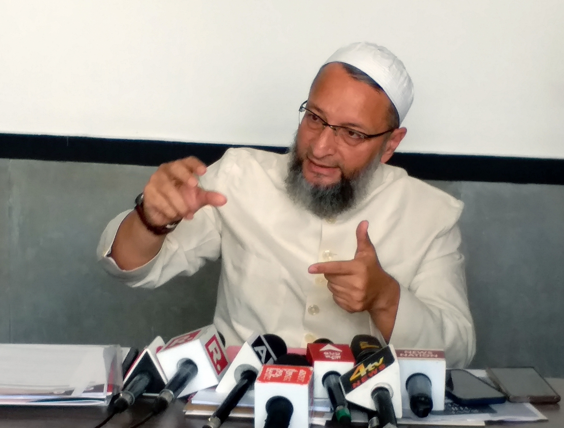 What is your track record, Owaisi asks opposition leaders gathered in Patna What is your track record, Owaisi asks opposition leaders gathered in Patna