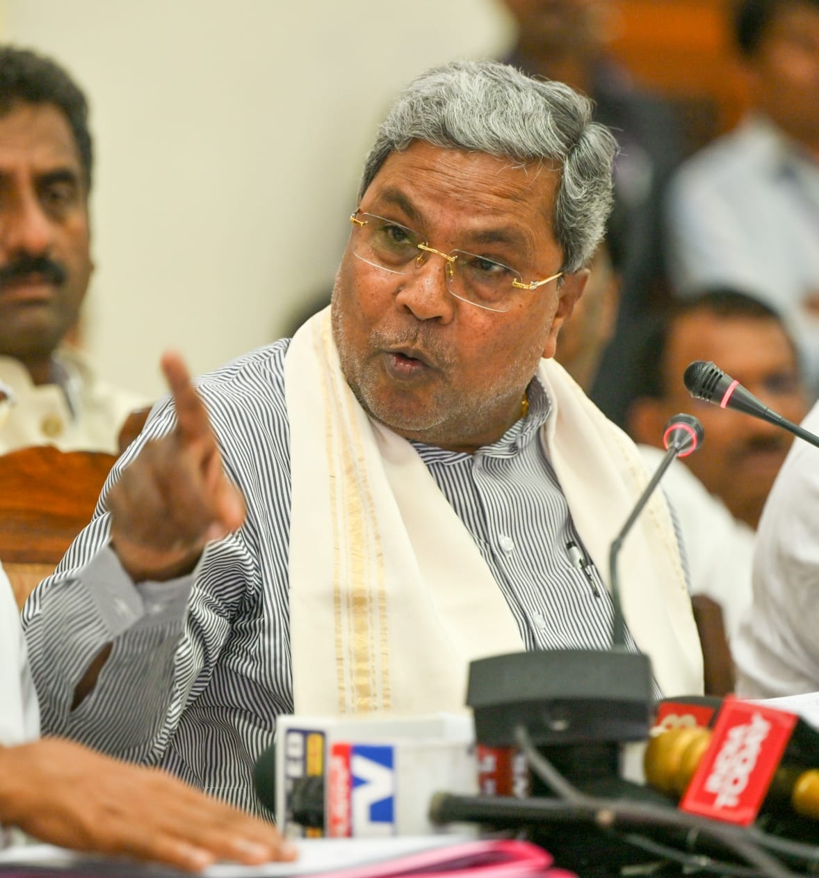 K’taka CM Siddaramaiah announces 5 guarantees as promised