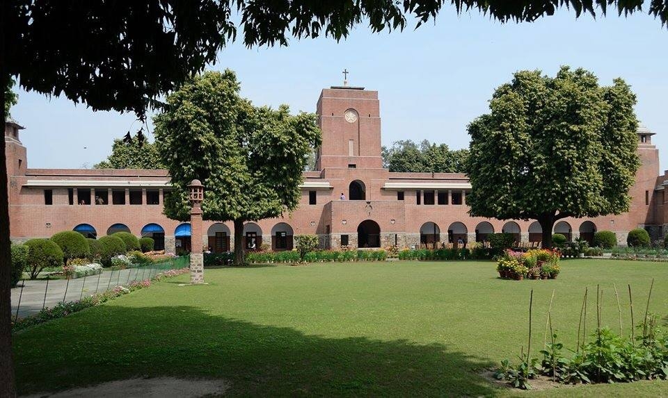 Delhi HC allows St. Stephen’s College to give 85% weightage to CUET, 15% for interview in admissions of Christian students