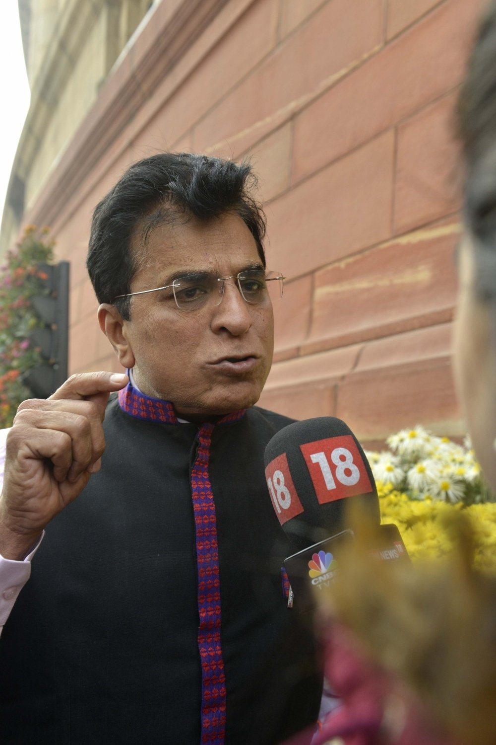 Mumbai BJP leader’s ‘scum’ video: Maha Opposition again protests