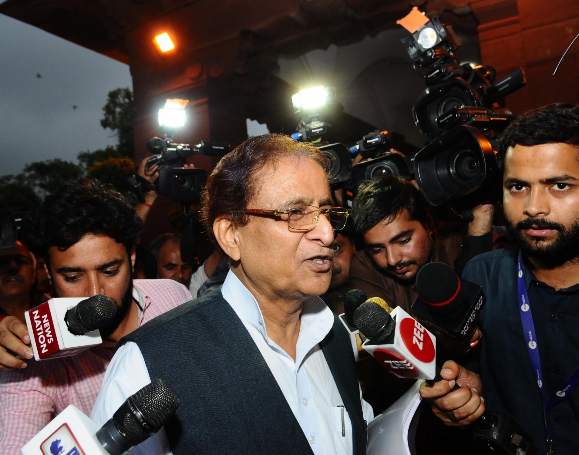 UP govt withdraws Azam Khan’s Y-category security
