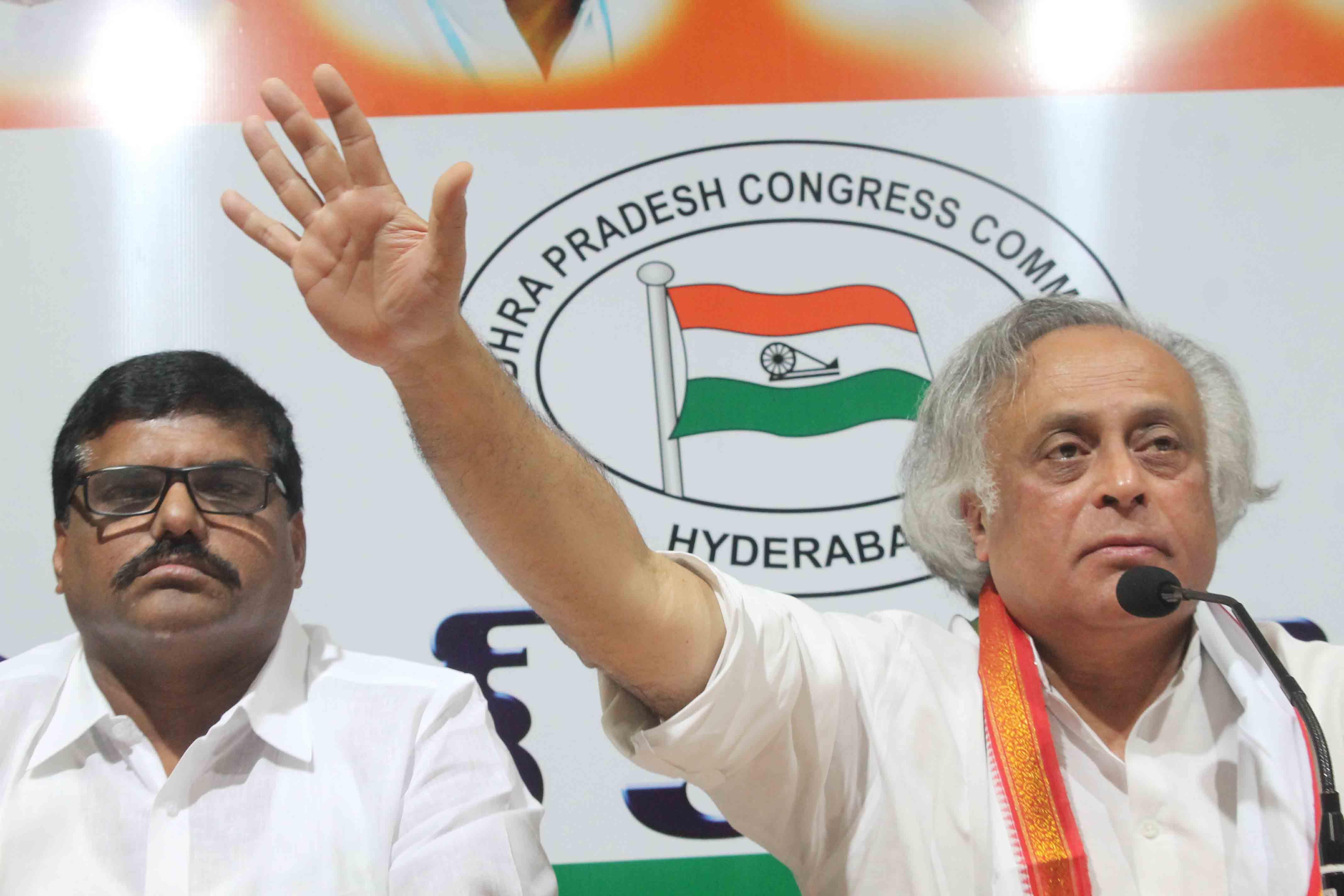 0e964ee5b5b0b42dd36a8350e6053f3d