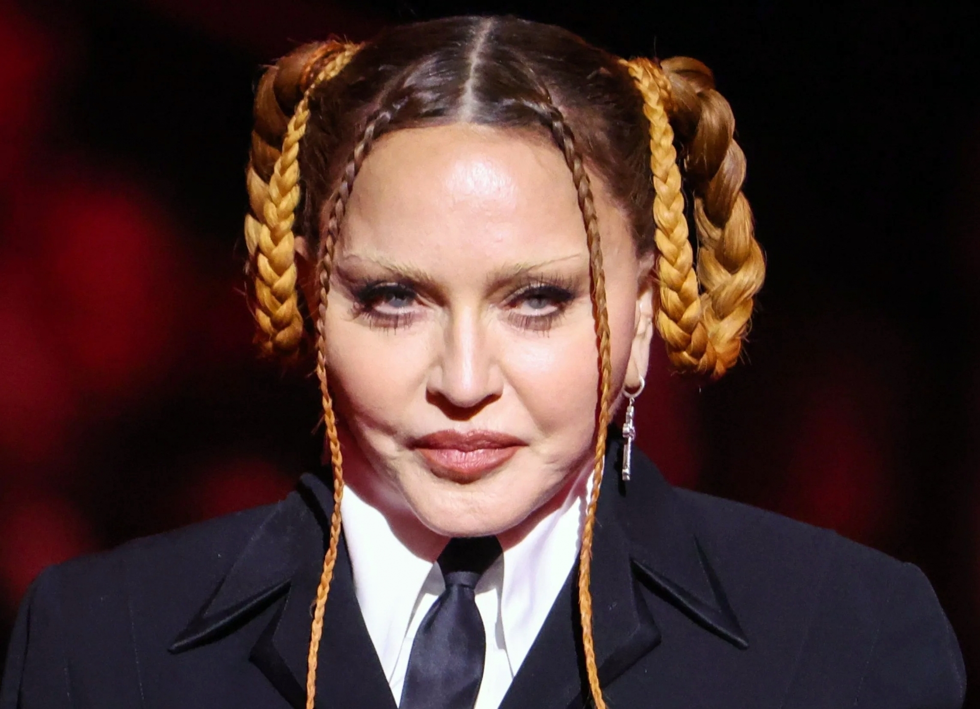 Madonna shares motivational message amid health recovery