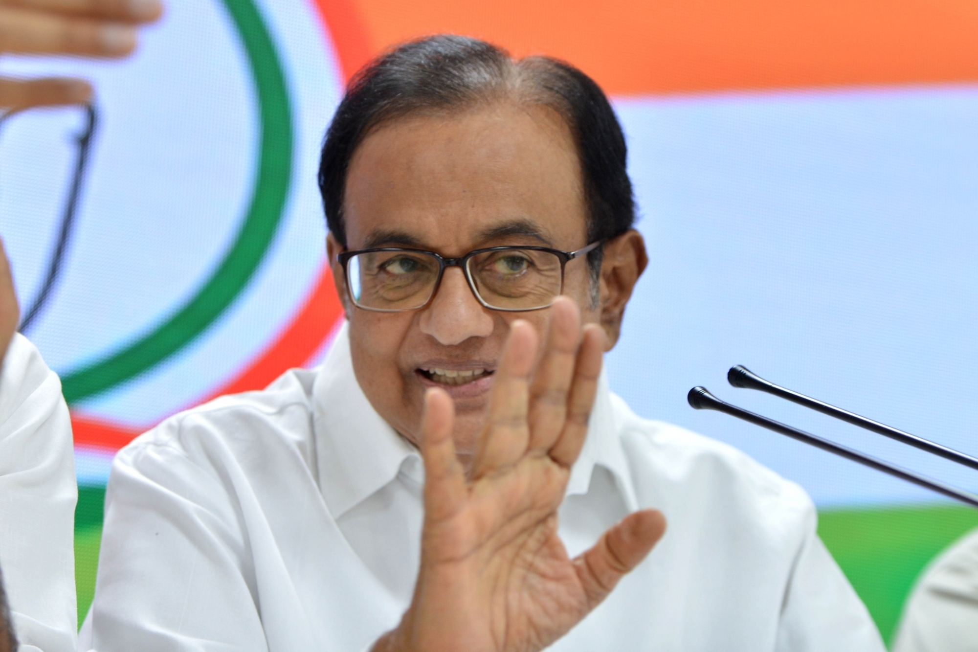 Triple-engine govt in Maha is like 3-legged animal running 100m race, says Chidambaram Triple-engine govt in Maha is like 3-legged animal running 100m race, says Chidambaram