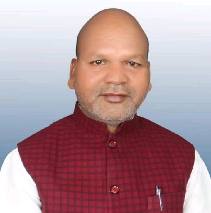 Bihar SC/ST Minister makes reporters stop cameras after not understanding two English words