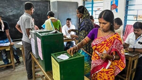 WBSEC orders fresh polling in 20 booths of 3 districts, date yet to be announced