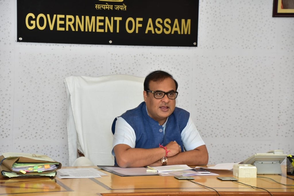 Assam CM slams Congress over its stance on Manipur incident Assam CM slams Congress over its stance on Manipur incident