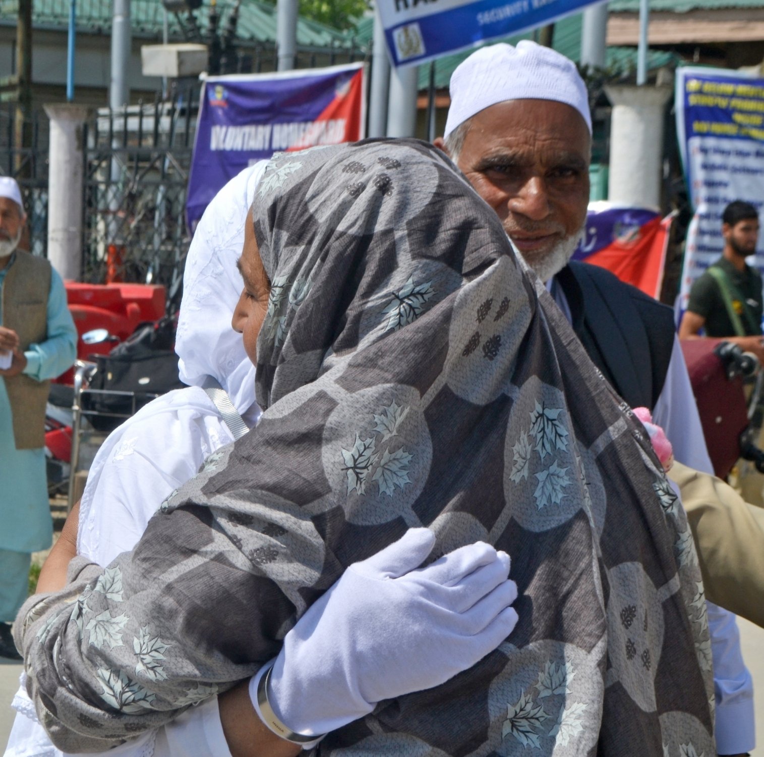 First batch of 630 Haj pilgrims return to J&K First batch of 630 Haj pilgrims return to J&K