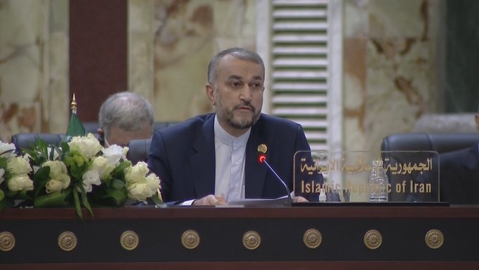Iranian FM, UN envoy meet over Iraq developments