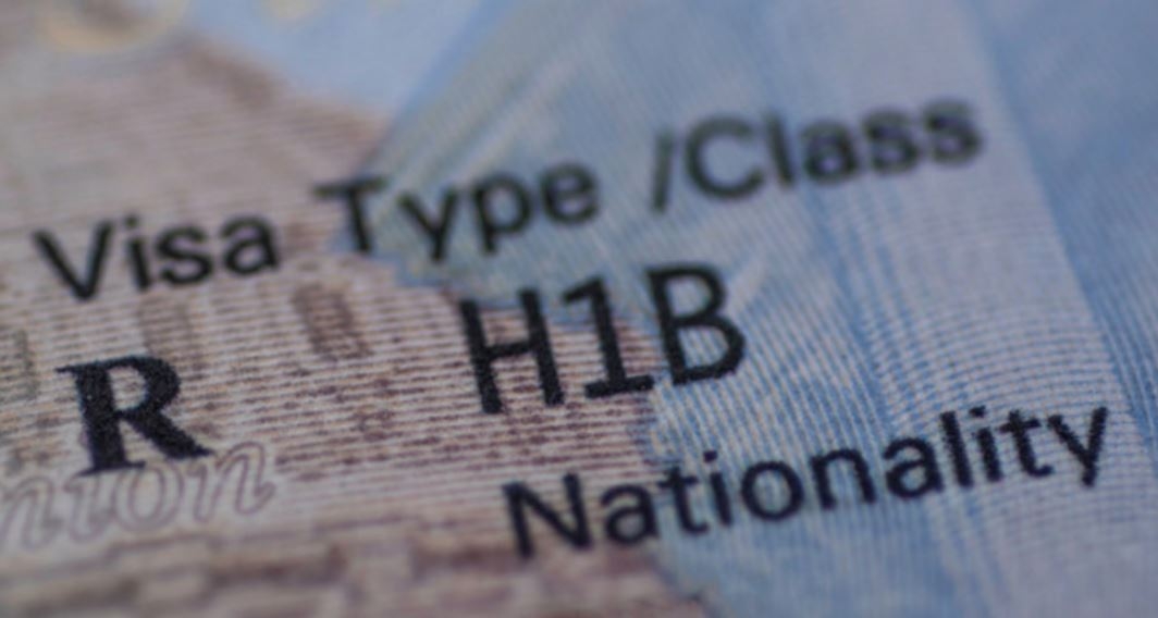 US lawmaker moves bill to double H-1B visas