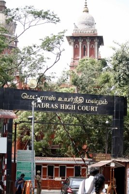 Madras HC says advocates can take action against litigants who harass them Madras HC says advocates can take action against litigants who harass them