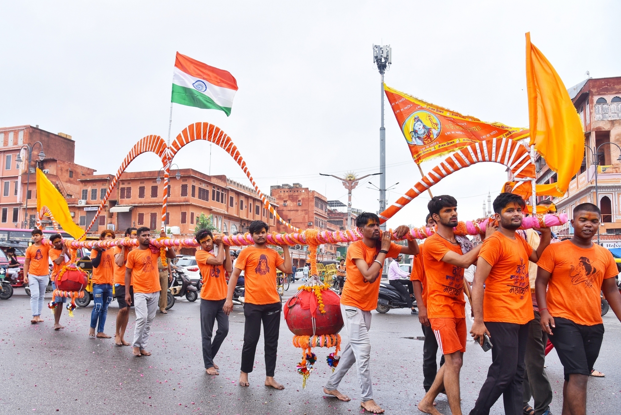 4 Kanwariyas electrocuted in UP’s Saharanpur