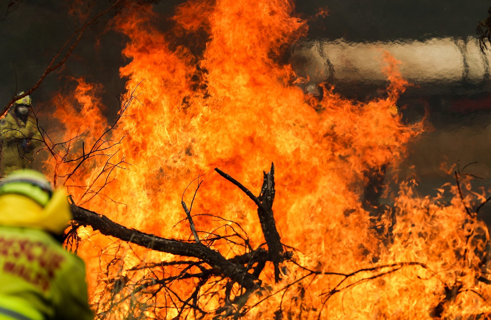 Portable air purifiers could protect millions of Australians during bushfires Portable air purifiers could protect millions of Australians during bushfires