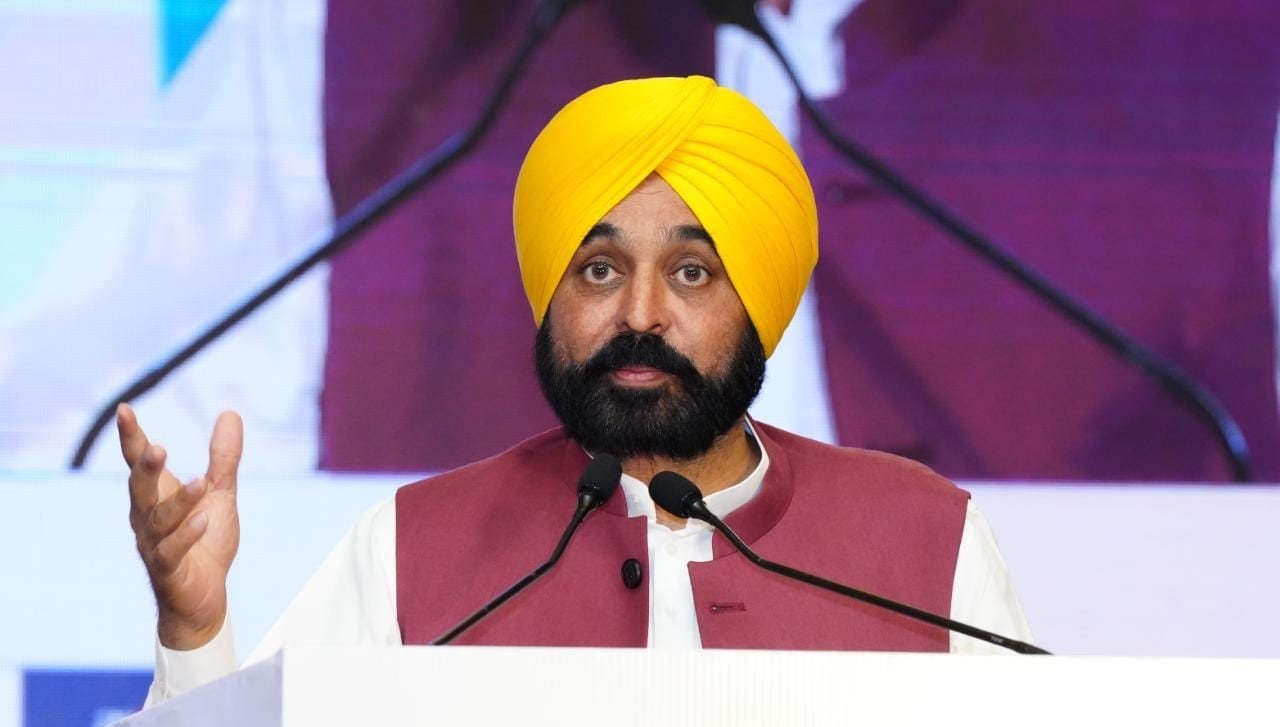 Punjab CM asks Guv to give consent to Bill on Gurbani telecast rights Punjab CM asks Guv to give consent to Bill on Gurbani telecast rights