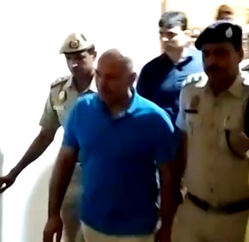 Sisodia’s supporters, AAP activists barred from entering courtroom: Delhi court