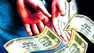 GRP arrests two for carrying illegit cash worth Rs 17.83 lakh