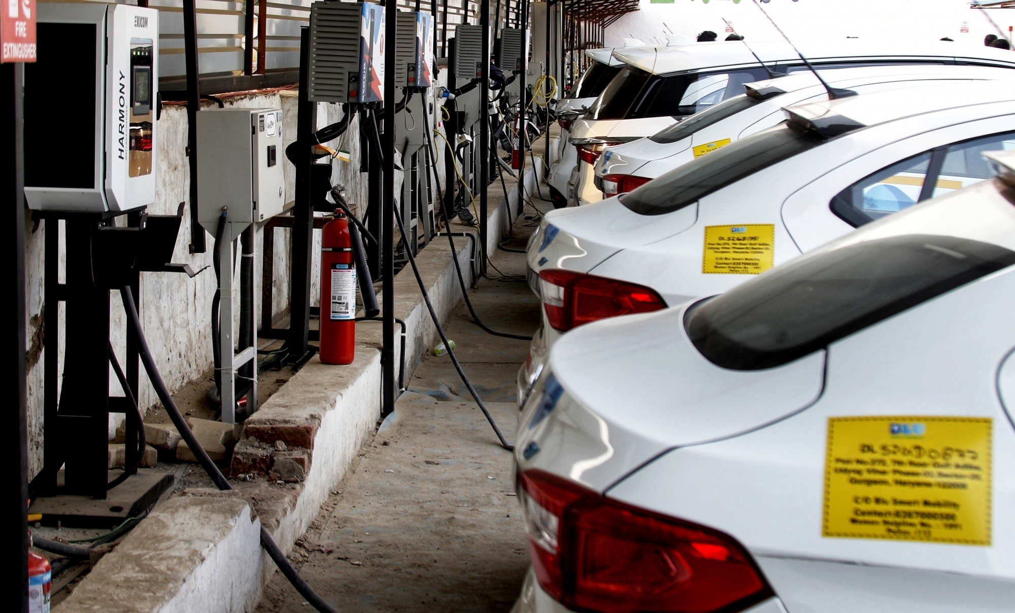 Only 0.8% electric vehicles in country out of 34 crore vehicles registered Only 0.8% electric vehicles in country out of 34 crore vehicles registered