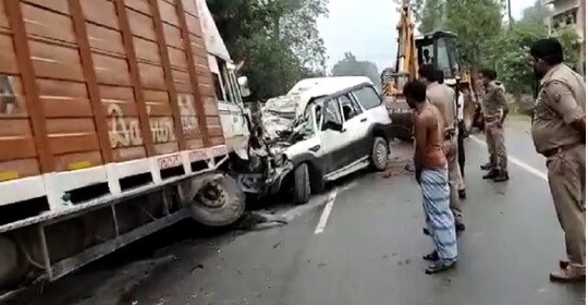 12 killed in road accident in Pratapgarh