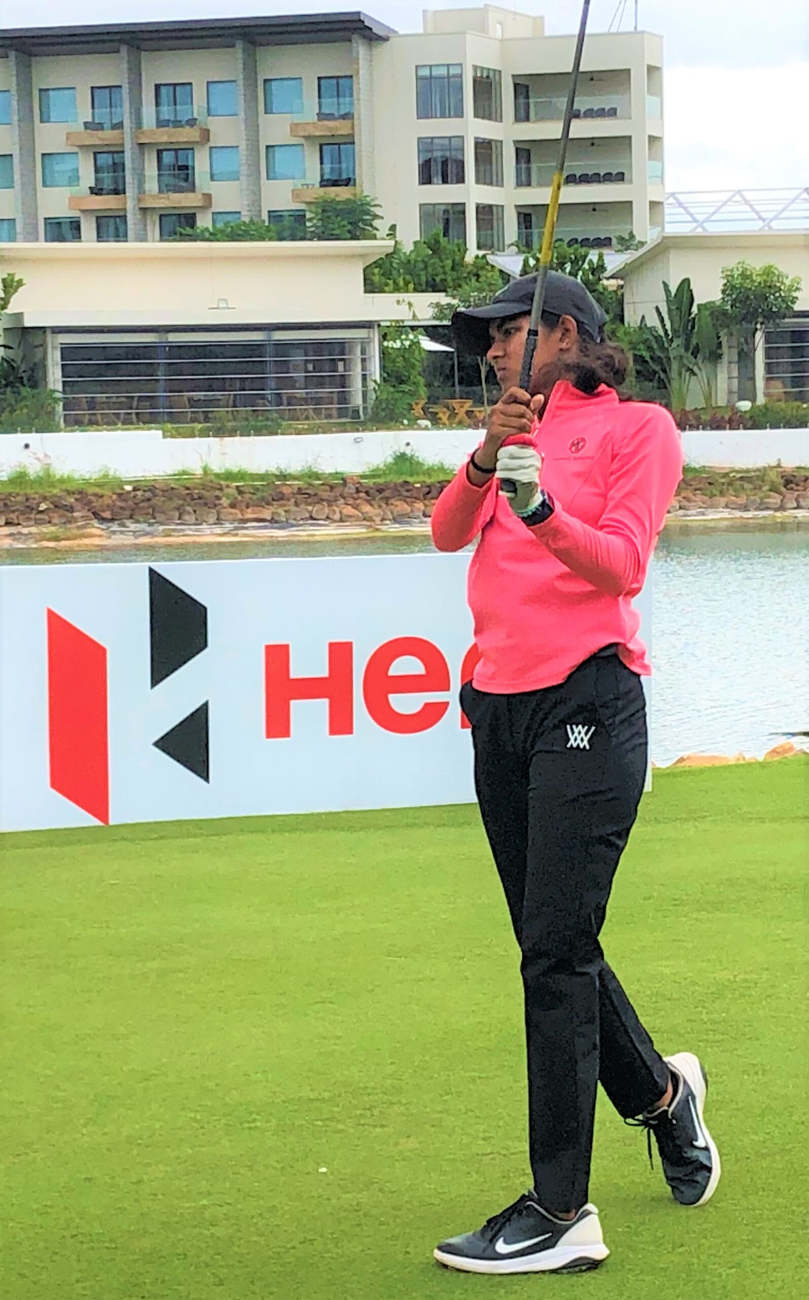 Amateur Vidhatri leads in 10th leg of Women’s Pro Golf Tour