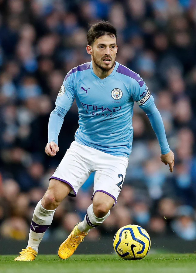Football: Real Sociedad’s Silva suffers serious knee injury Football: Real Sociedad’s Silva suffers serious knee injury
