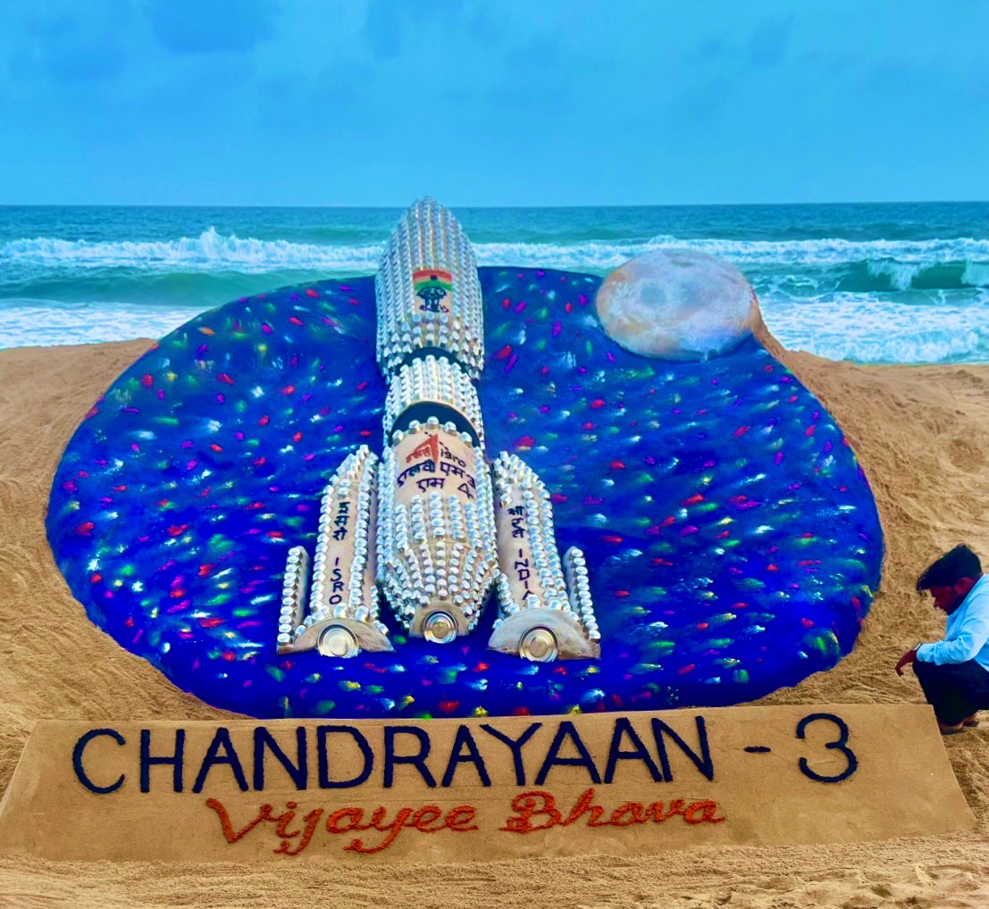 Sand artist creates Chandrayaan-3 at Puri beach, wishes ‘Bijayee Bhava’ for mission