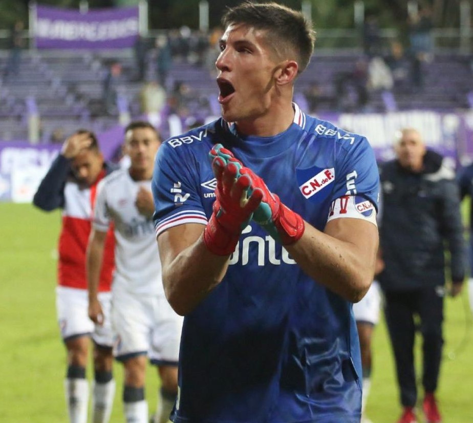 Uruguay goalkeeper Rochet set for Internacional move Uruguay goalkeeper Rochet set for Internacional move