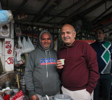 Delhi excise policy case: AAP leader Sisodia moves SC for bail