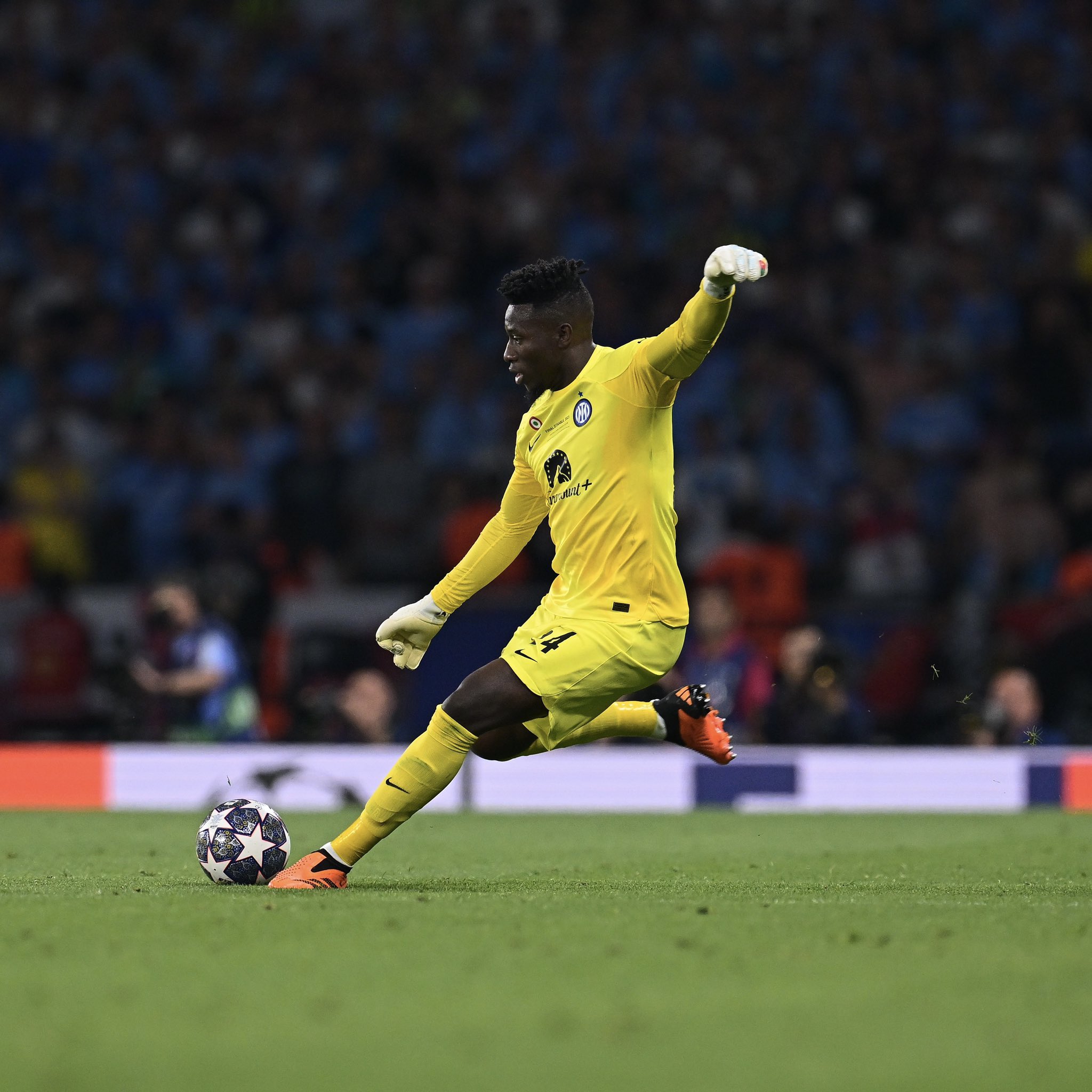 Manchester United agrees with Inter Milan for keeper Andre Onana