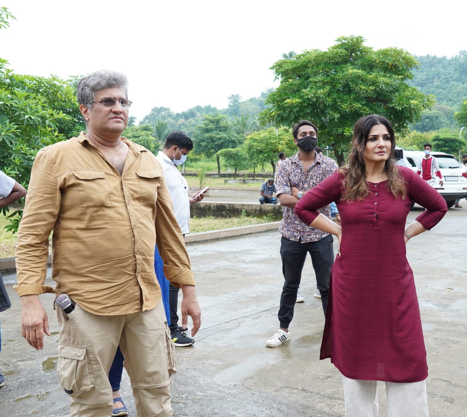 When Raveena Tandon rescued crab, snake, scorpion during ‘One Friday Night’ shoot When Raveena Tandon rescued crab, snake, scorpion during ‘One Friday Night’ shoot