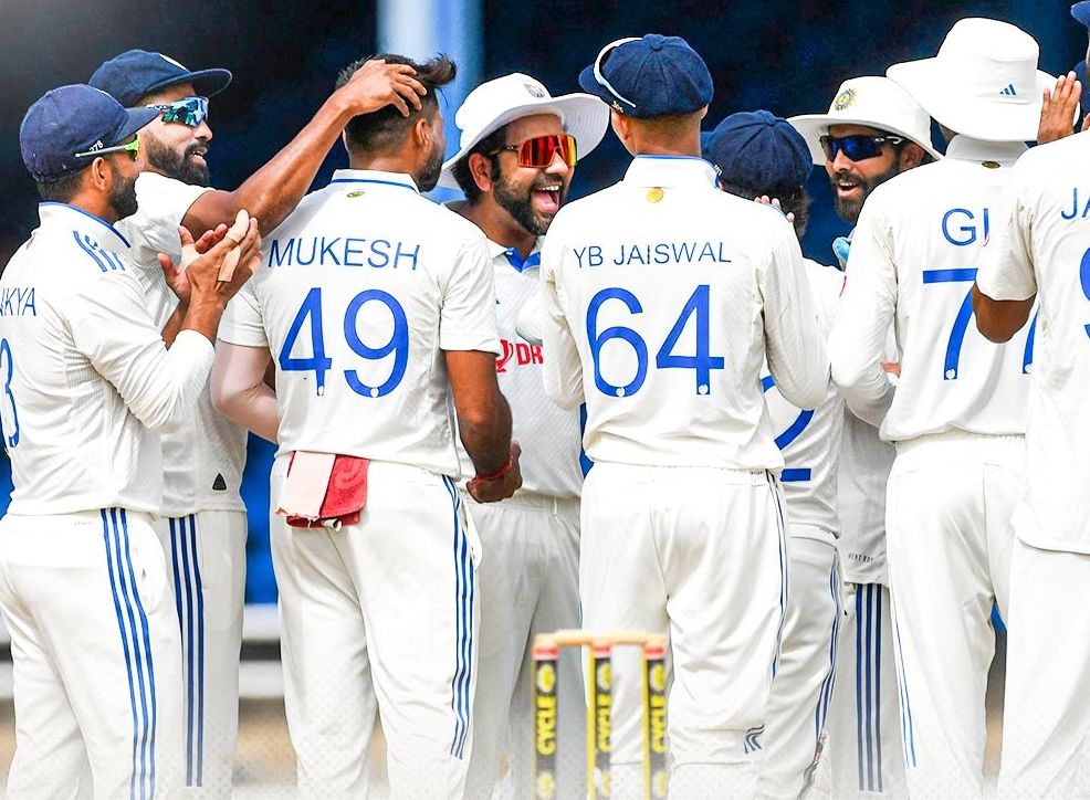 2nd Test: Siraj picks five-fer as India take a 183-run lead after bowling out West Indies for 255 2nd Test: Siraj picks five-fer as India take a 183-run lead after bowling out West Indies for 255