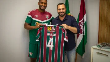 Football: Ex-Barcelona defender Marlon secures Fluminense return