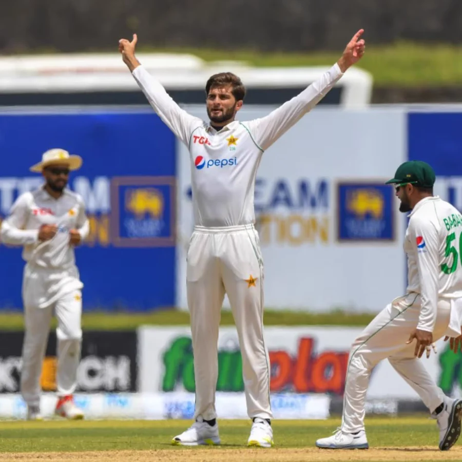 Dhananjaya de Silva helps Sri Lanka recover from Shaheen’s early blows in first Test Dhananjaya de Silva helps Sri Lanka recover from Shaheen’s early blows in first Test