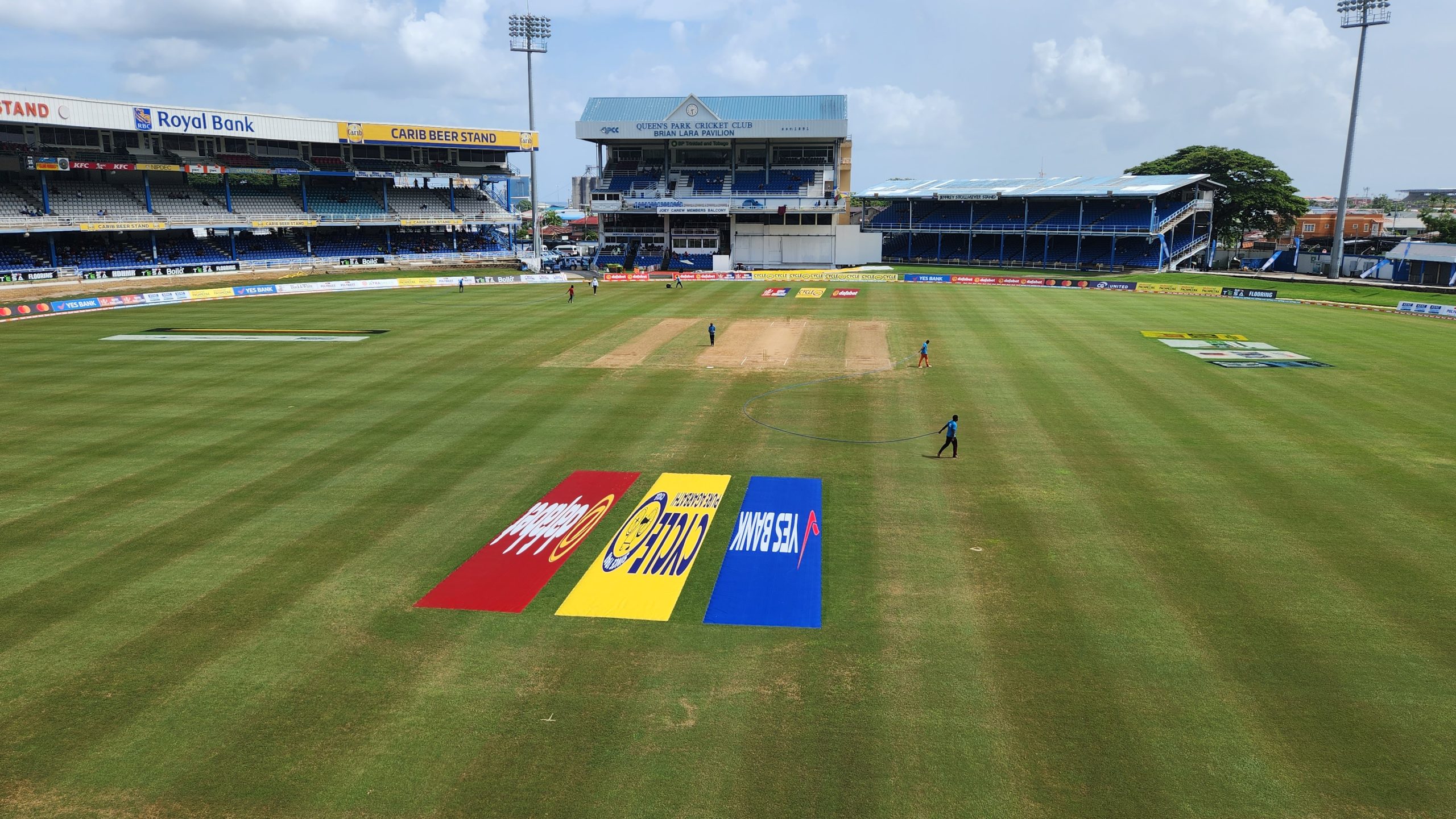 2nd Test, 4th Day: Rain restricts session to 3 overs as India reach 118/2 at Tea 2nd Test, 4th Day: Rain restricts session to 3 overs as India reach 118/2 at Tea