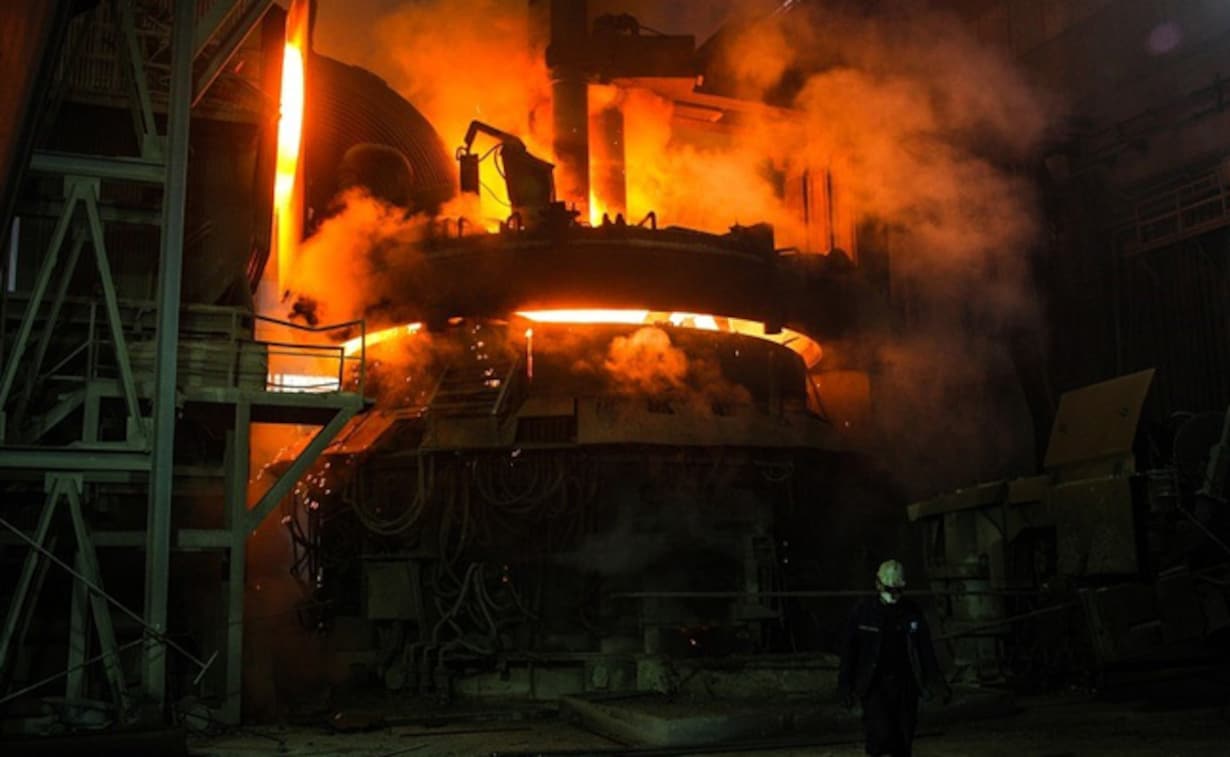 SIX KILLED 2 INJURED AFTER MASSIVE BLAST AT RUSSIAN PLANT SIX KILLED 2 INJURED AFTER MASSIVE BLAST AT RUSSIAN PLANT