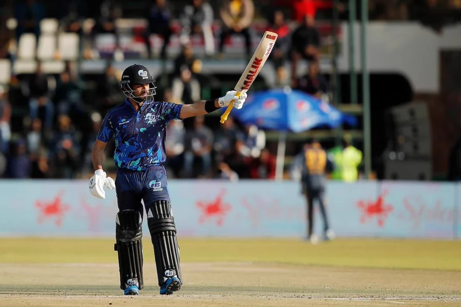 Zim Afro T10: Sikandar Raza advises young Zimbabwean players to learn from international cricketers Zim Afro T10: Sikandar Raza advises young Zimbabwean players to learn from international cricketers