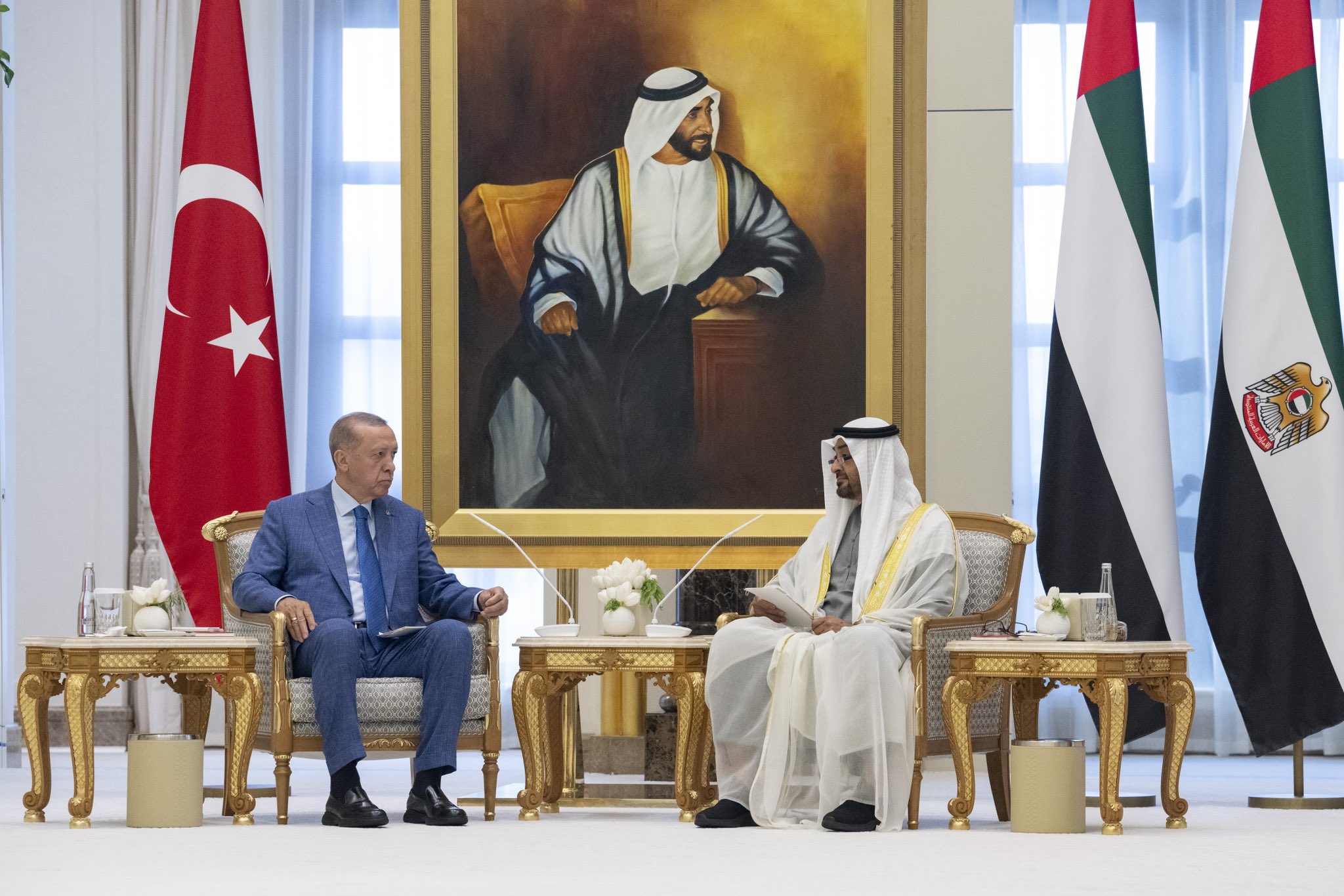 Turkey, UAE sign 13 agreements worth .7 bn