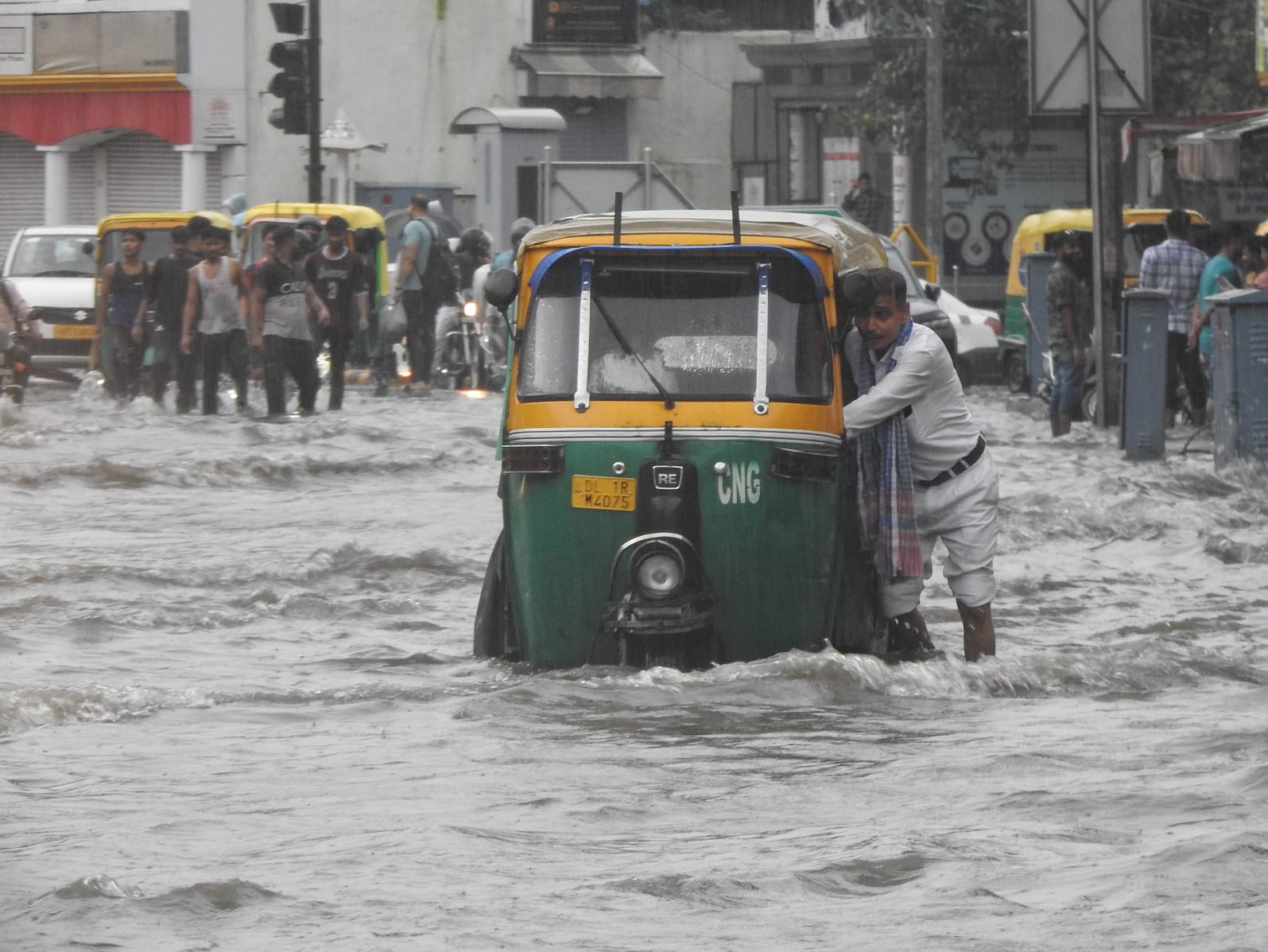 2 killed as heavy rainfall causes 15 house/wall collapse incidents in Delhi