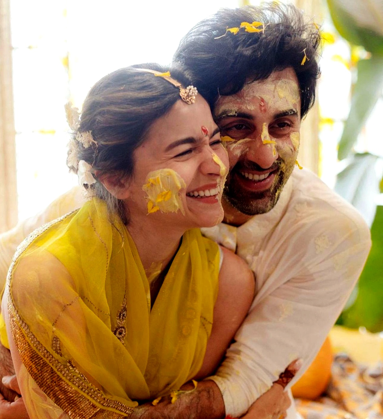 Ranbir calls Alia ‘very competitive’, he avoided playing football with her Ranbir calls Alia ‘very competitive’, he avoided playing football with her