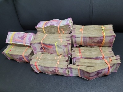 Bengal school recruitment case:  Questions galore over fate of seized Rs 2000 notes