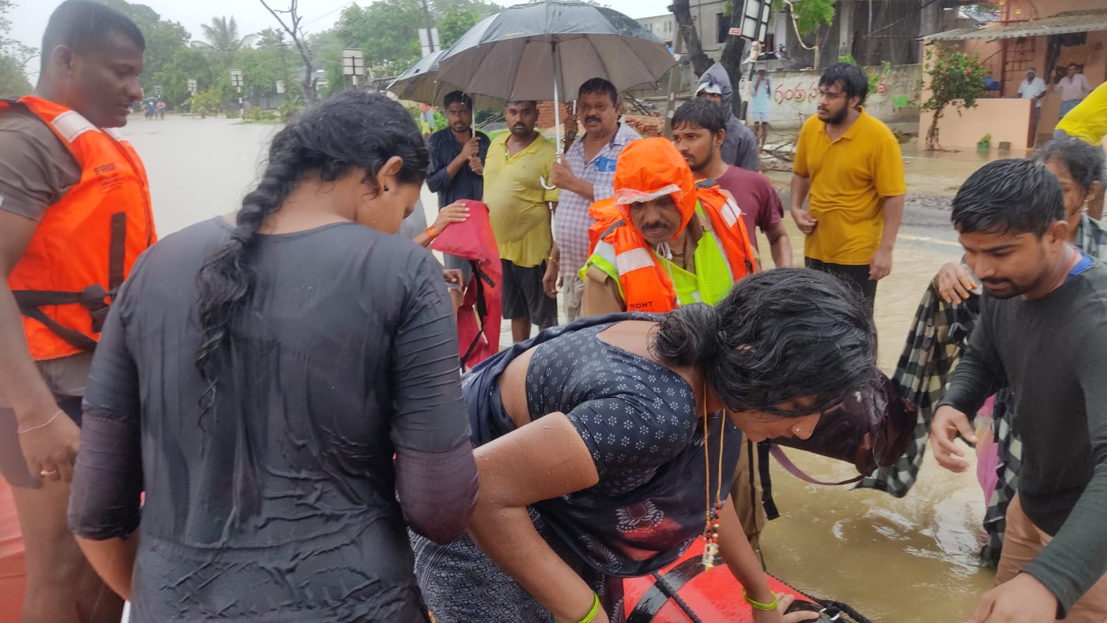 NDRF operation on to rescue people from flood-hit Telangana village