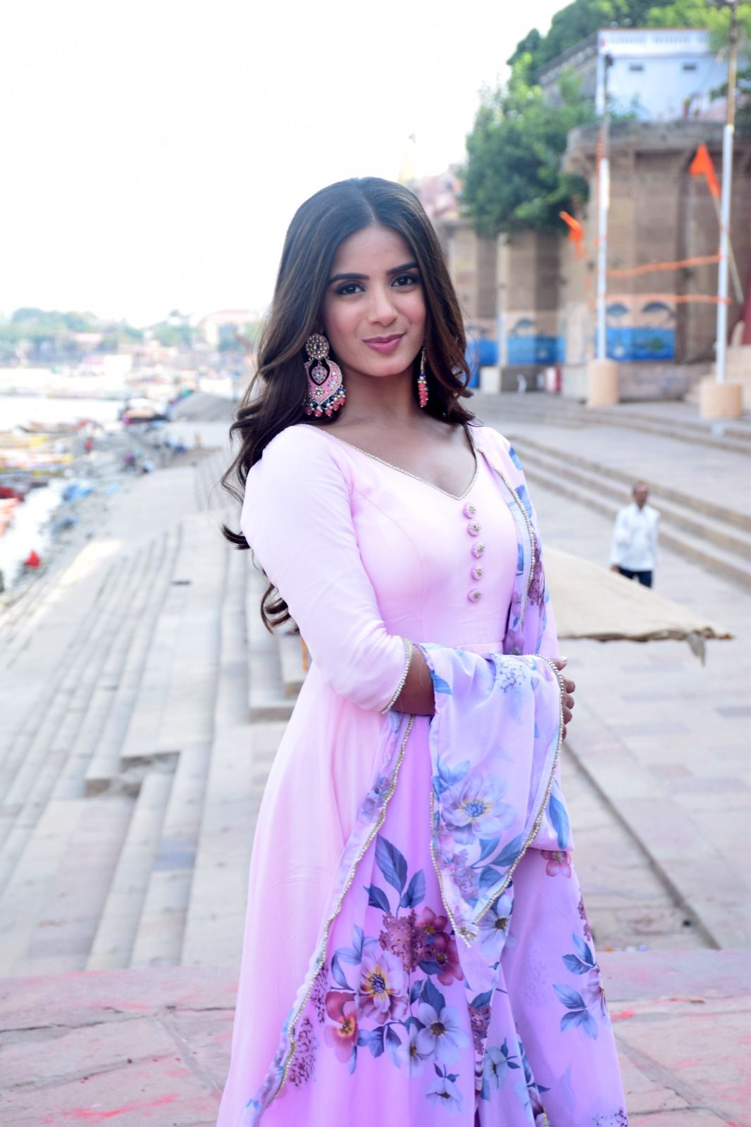 Nikki Sharma adapts local dialect of Varanasi for her character ‘Shakti’ Nikki Sharma adapts local dialect of Varanasi for her character ‘Shakti’