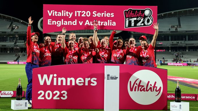 3rd T20I: England beat Australia 5 wickets to win series 2-1, keep Women’s Ashes alive 3rd T20I: England beat Australia 5 wickets to win series 2-1, keep Women’s Ashes alive