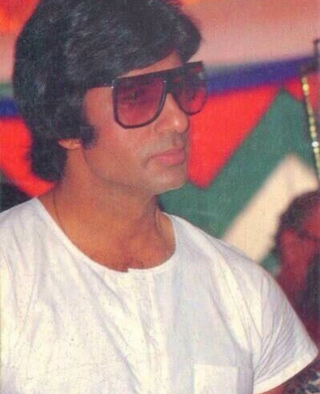 Amitabh Bachchan:1 incident changed the sentiment ,to lift the media ban on him after15 years, what was the big offense?