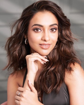 Amrin on getting signed by South production houses: Open to work in any language Amrin on getting signed by South production houses: Open to work in any language