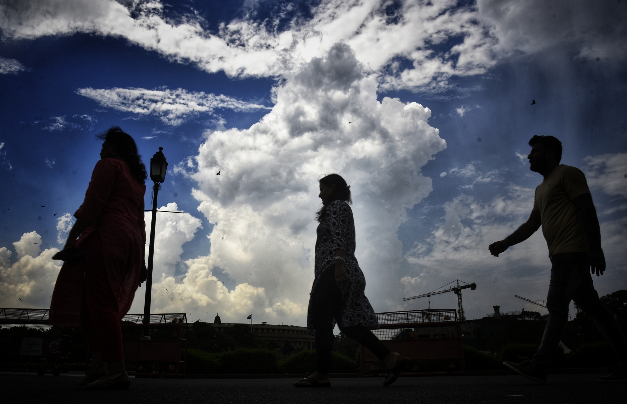 Heavy rain to batter east India, northwest to soak up soon: IMD Heavy rain to batter east India, northwest to soak up soon: IMD