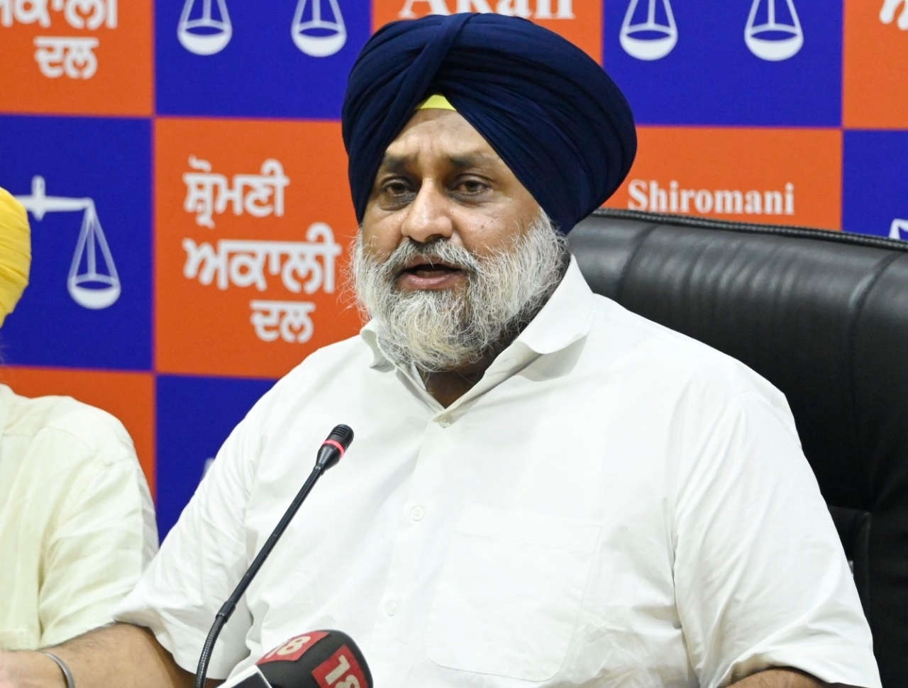 Badal demands Rs 5 lakh compensation for rain-hit victims
