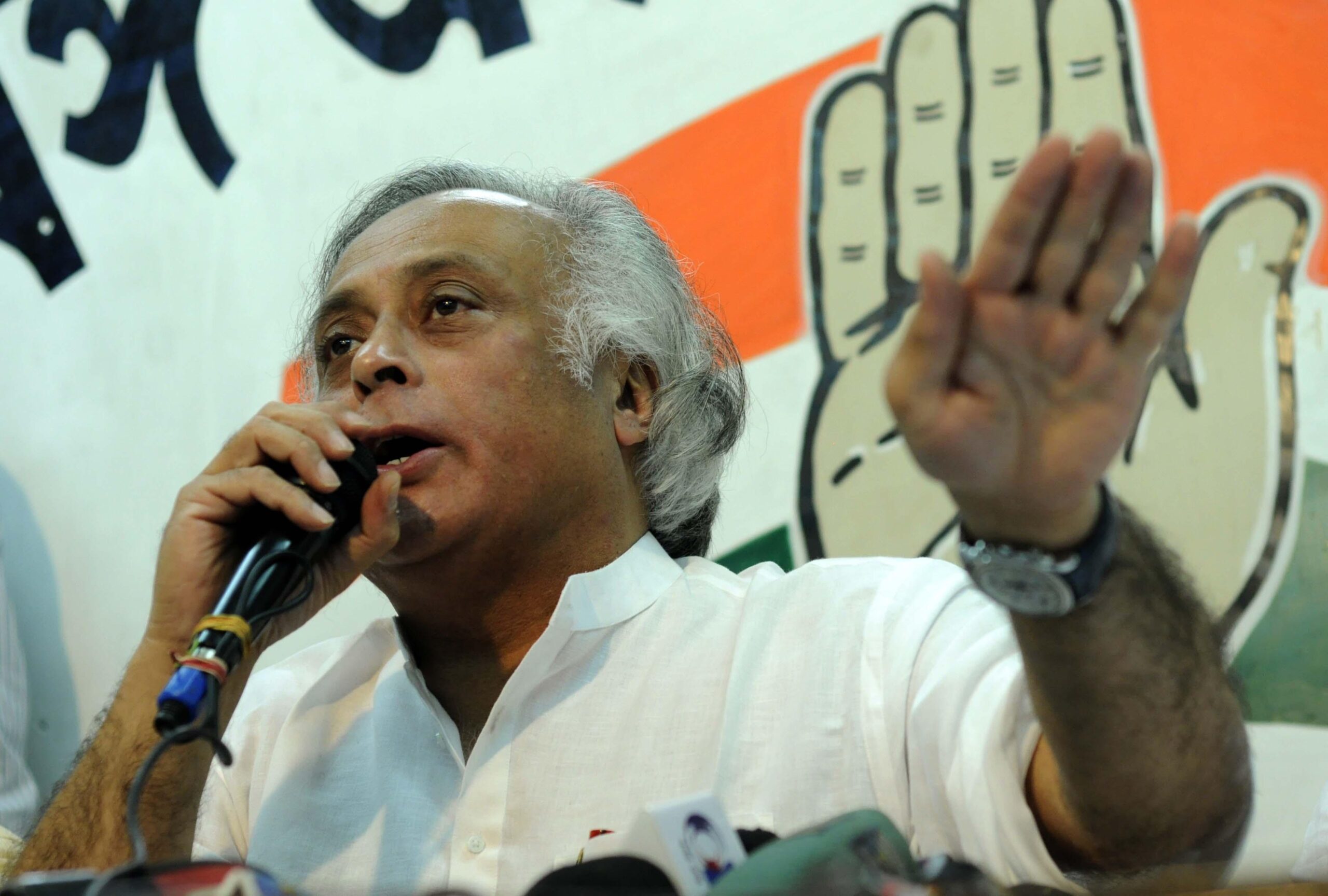 Congress headed towards victory in Telangana like K’taka: Jairam Ramesh Congress headed towards victory in Telangana like K’taka: Jairam Ramesh