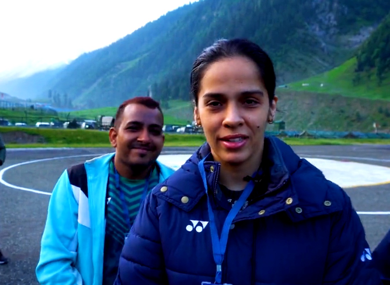 Saina Nehwal performs Amaranth Yatra, thanks locals (Ld) Saina Nehwal performs Amaranth Yatra, thanks locals (Ld)